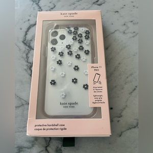 Kate Spade Scattered Flowers Softshell Case for iPhone 11